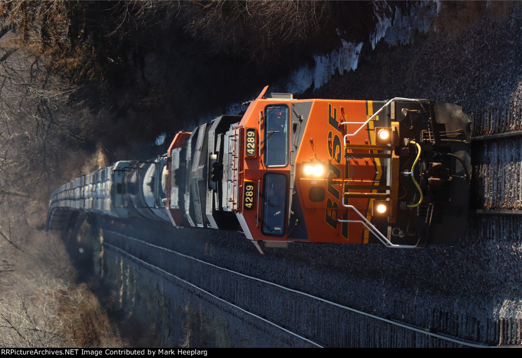 BNSF 4289